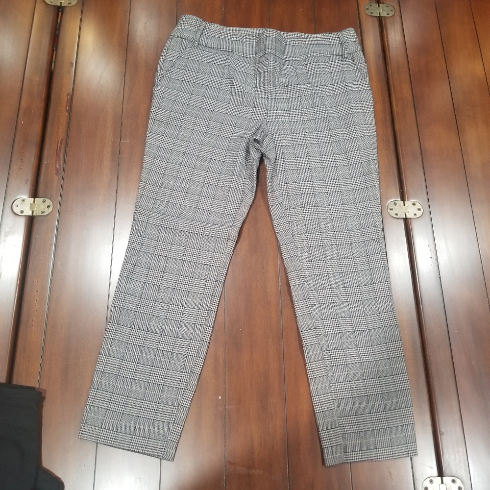 3/30 Women's dress pants
